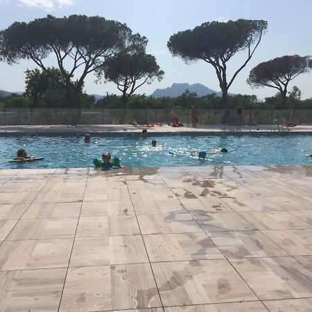 Appartement Neuf Moderne Avec Piscine Puget-sur Argens Ngoại thất bức ảnh